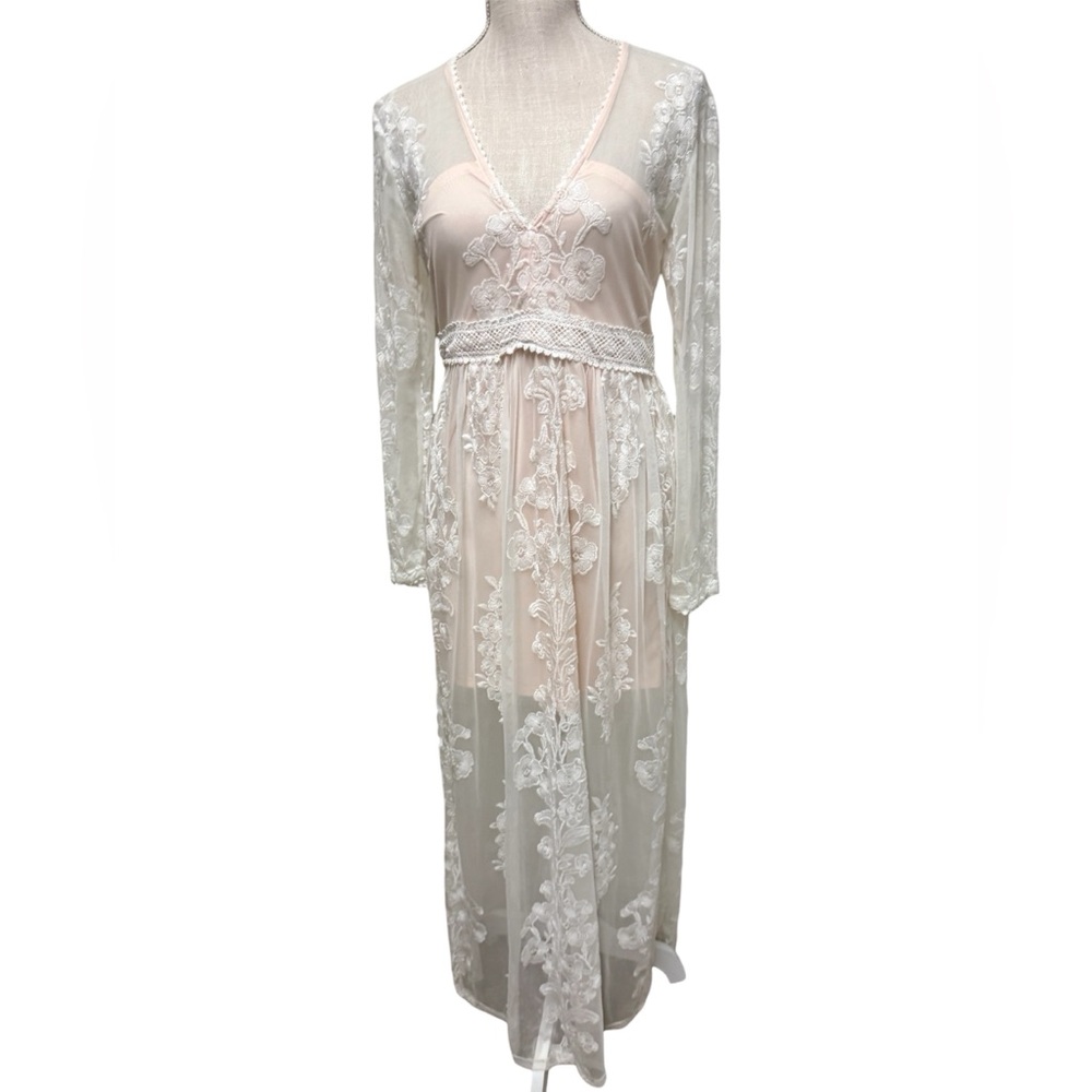 Altar'd State Ivory/Nude Lace Dress Size Medium
